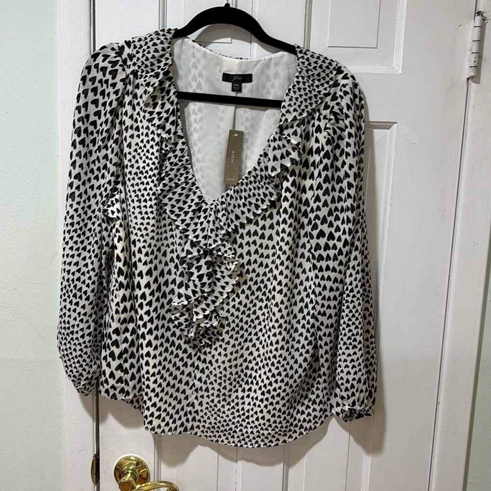 Heart Print J Crew Women's Top🖤🖤🖤